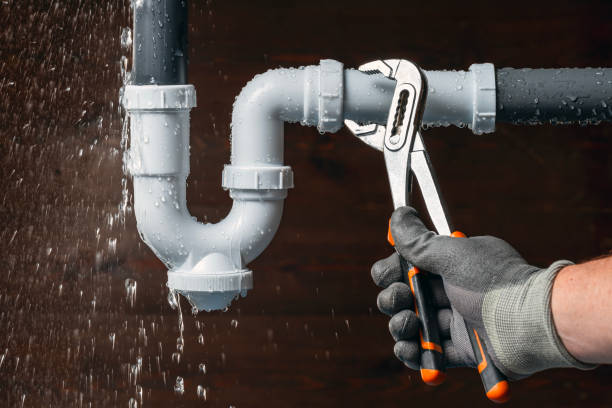 Professional Leak Detection technician working in Marchand, PA